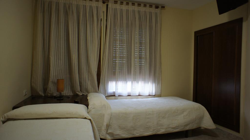 Hotel Puente Romano Alcantara  Room photo